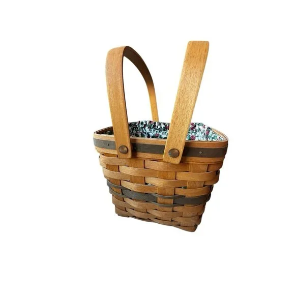 Longaberger “Cranberry Basket” Fabric Holly Design Lining & Plastic Insert 1995 - Picture 16 of 16